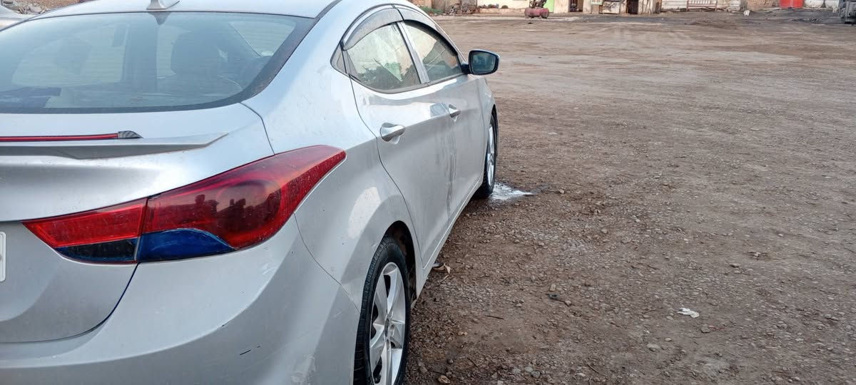 النتره موديل 2013 رقم ديالى شاشه كامره صدر محرك تبريد كير كلهه تمام صبغ اقل الحزام بدون دواخل شرط العنوان ديالى السعر 105 بيهه مجال ترهم مراوس حسب القناعة ***********
