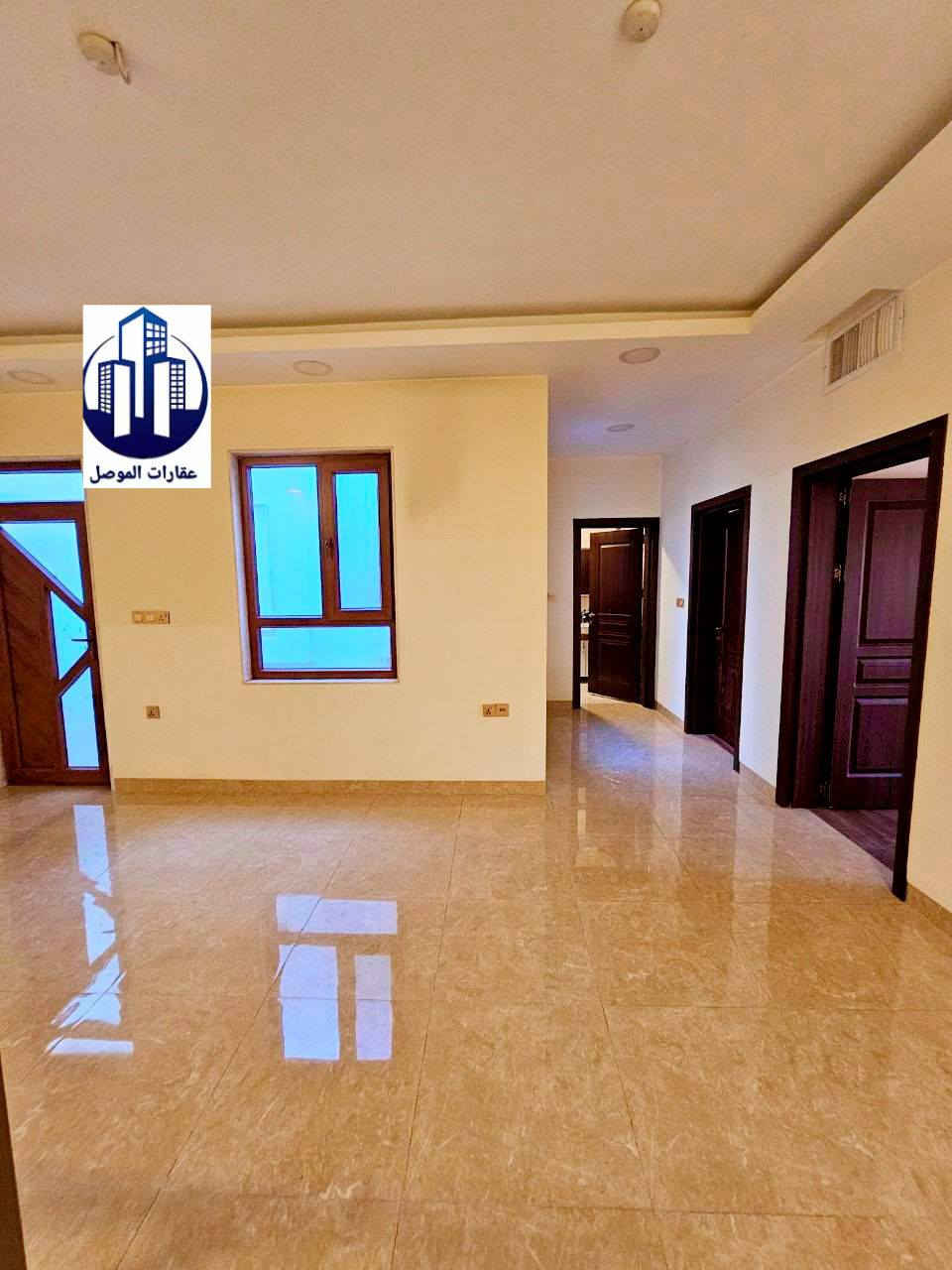 ----  عقارات الموصل الحدباء ----
         🏛#دار_للايجار  🏛 💥للايجااار💥
🔴  حي الوزراء خلف مطعم لاماسو
🔴  90متر بناء حديث 
🔴  طابقين غرفتين نوم

🔴الطابق الاول هول مطبخ منور صحيات كراج
🔴الطابق الثاني غرفتين نوم صحيات بلكونة
       //////////////////////////////////////
 لمعرفة السعر والتفاصيل يرجى زيارة المكتب او الاتصال 
 على الرقم     ***********
