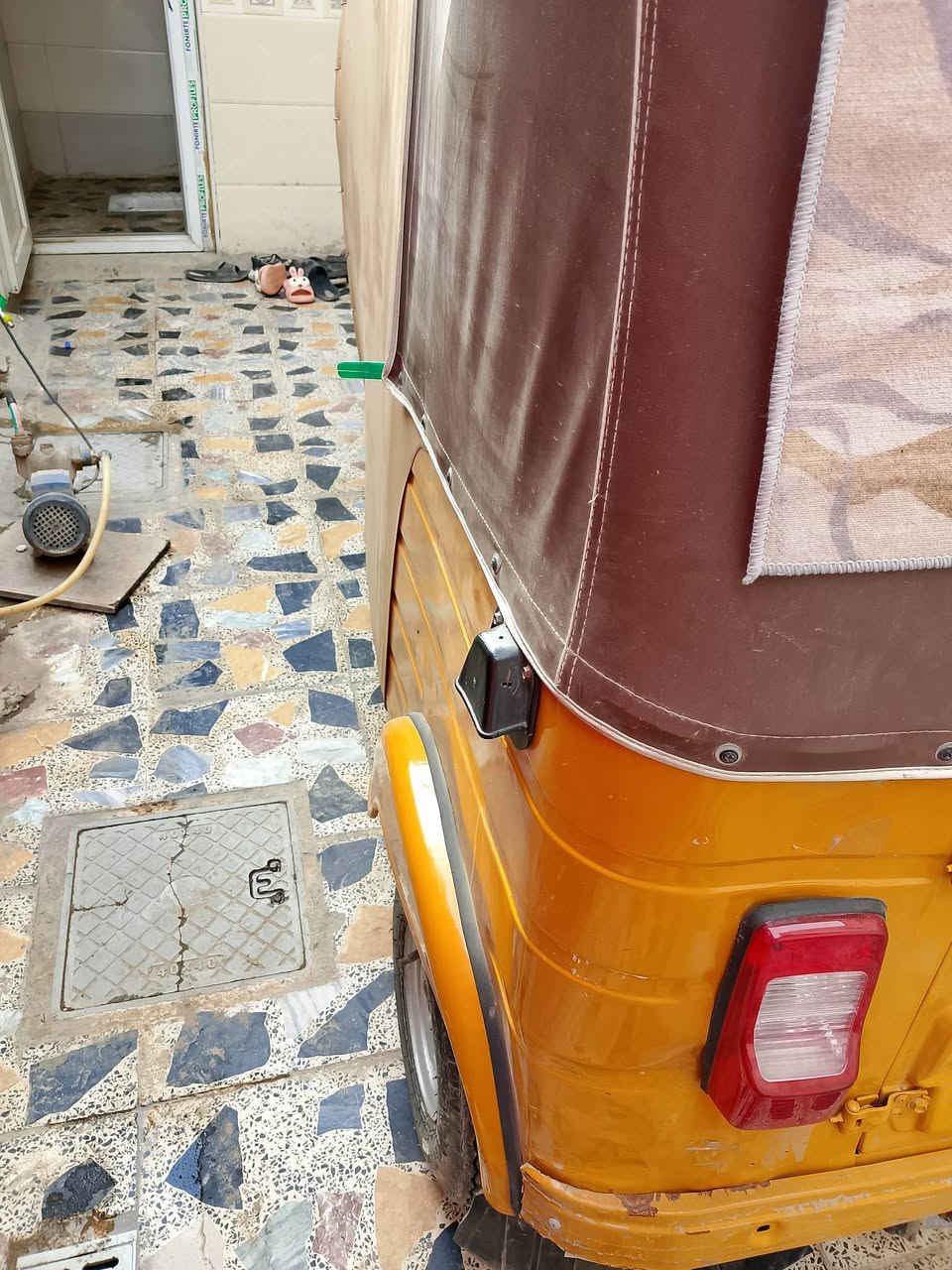 *********** 18 السعر 4700
