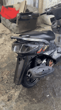 🈯️🈹السلام عليكم دراجه سكنس فحل مزوده رمبه رمبه رمبه ‼️‼️‼️الدراجه صارلها شهر من نازله رمبه الدراجه مابيها اي نقص بوشه ٦٦ وكور رياضي مشيف مكينه تشك الكاع وكابريتر رياضي وجوين عريض وبيها كفرات موشمه  بلاديه 7 الوان وقبق كلجات رياضي وكلجات امامي خلفي  سمارت مطابق وبيها سلف كوسو رياضي وبيها صالنصه رياضيه مفوله ويدات بريك مزود وتعلاكه مزوده وملقط واير بريك خلفي مزود وبيها واقيه  طين كصه بلاديه وبكلايت كرستال داخل نفطي والمازده الاماميه داخل اسود طافي الدراجه من الخارج هيج مامفتوح برغي بيها الدراجه اوراقها كامله مزوده خارج العراق من تايوان 🇹🇼 الموقع الطالبيه قرب مسبح الصفا رقم الهاتف *********** ويوجد واتساب السعر خاص
