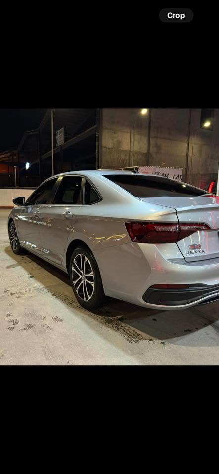 Jetta 2022 SEL
Comfort Sport Line 
پانۆڕاما - بەسمە - شەغال - دەشبول لید - وایەرلێس شەحن - ڕادار ٣٦٠- کوشن هیەتر - سوکان هیەتر - ئاوێنە هیتەر - کوشن کارەبایی- گێچ ئەلیکتڕۆنی- شاشە گەورە

چاملغ و نیو بۆنیت بۆیاغە بێ ناوگرتن 
گێرو مەکینە و کارەبایات بەشەرت

سعر : 16,000$مەجال
***********
***********

