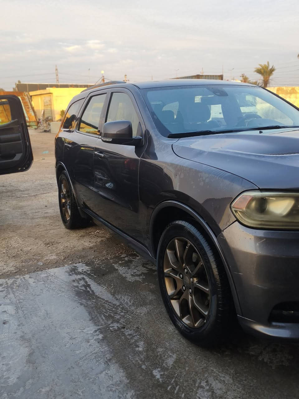 دورنگو 2017 
ماشيه 115
رقم شمالي اربيل 
السعر 195 
***********
