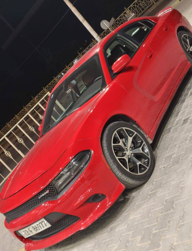 دوج جارجر
لوناحمر طماطي 
موديل 2021 
حادث جامرلغ+بنيد
 رقم اربيل سنوية بأسمي تحول ثاني يوم 
فول عدة الفتحة 
غرفة حظن تدفئ تبريد بالكشنات ستيرن هيتر
 مري قلاب اصل حساس خلفي
 سيارة جاهزة وجديدة  
كير مكينه اكسل حدادية كفاله ظمان الشركة 
سعر 235وبيها مجال حك الجية
للاستفسار$***********
