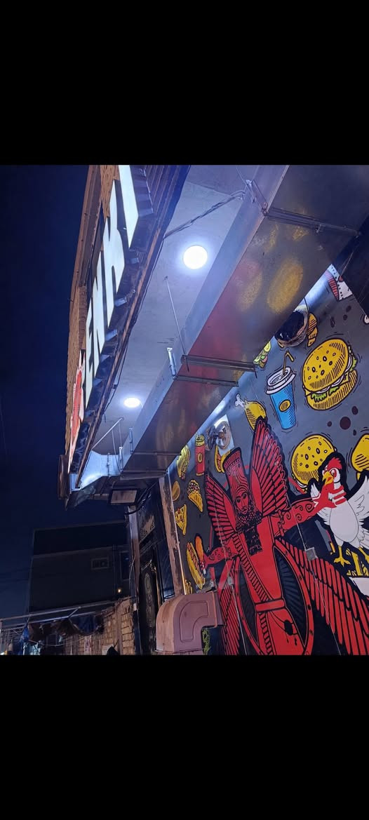 السلام عليكم دكت مدخنه
وحوض قناني هيتر للبيع العنوان الحرية 
واتساب ***********
