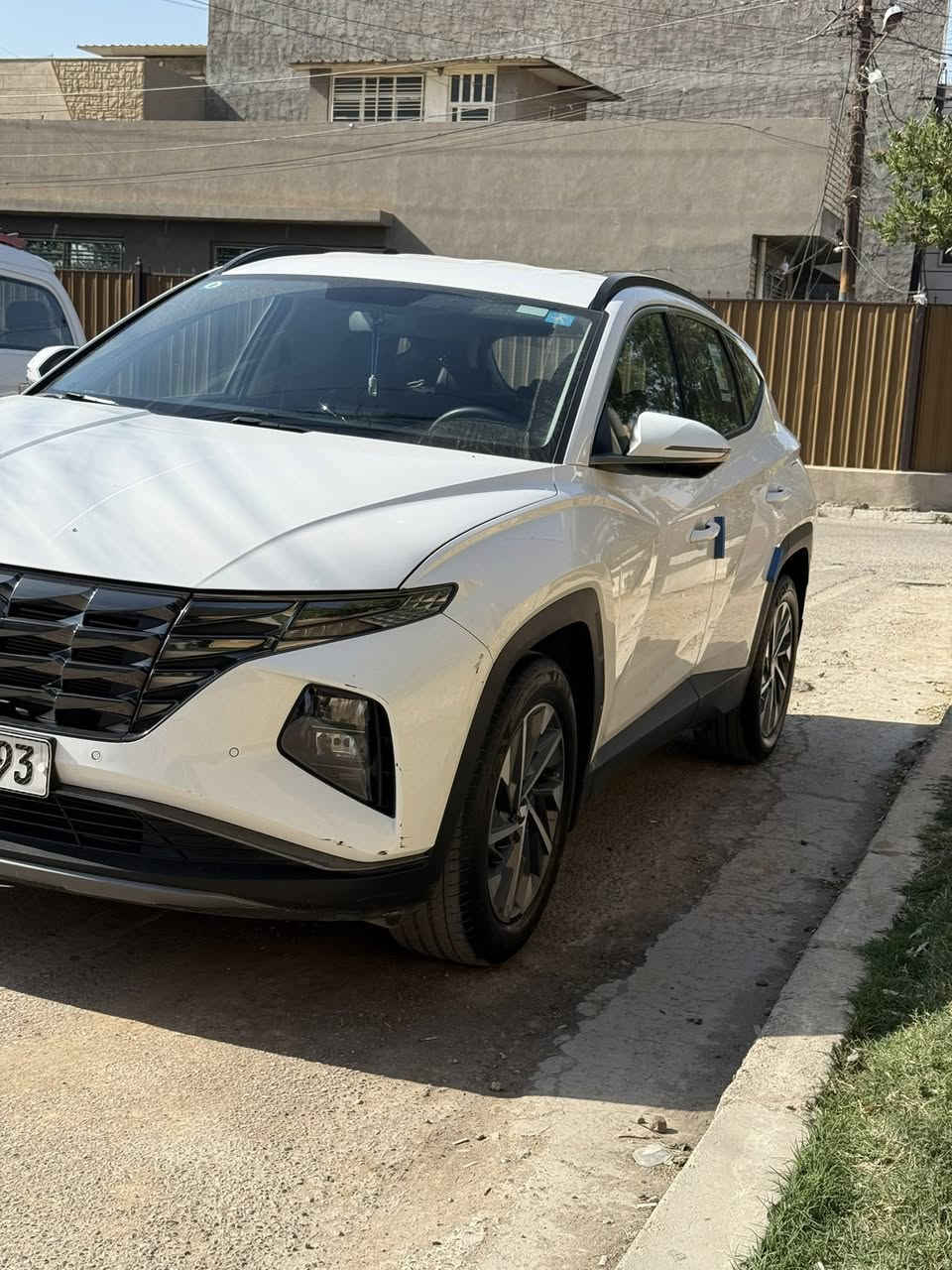 السلام عليكم توكسان خليجي  موديل 2024 
رقم بغداد بسمي  تحويل مباشر السياره 
جديده استعمال نضيف ماشيه 34

مواصفاته 

بصمه عدد2 ابواب وتشغيل عن بعد

محرك 2000 دوش

كراسي كهرباء عدد2

فول تحكم ستيرن 

حساس امامي وخلفي 

ويل كب عدد5 سبير منازل 

كامرا وشاشه جبيره

هندبريك بصمه

مودات قياده 

لد امامي وخلفي وبيه مواصفات بعد حلوه والسياره استعمال كلش نظيف بدون اي اضرار 

والسعر 200  

عنواني بغداد 
***********
