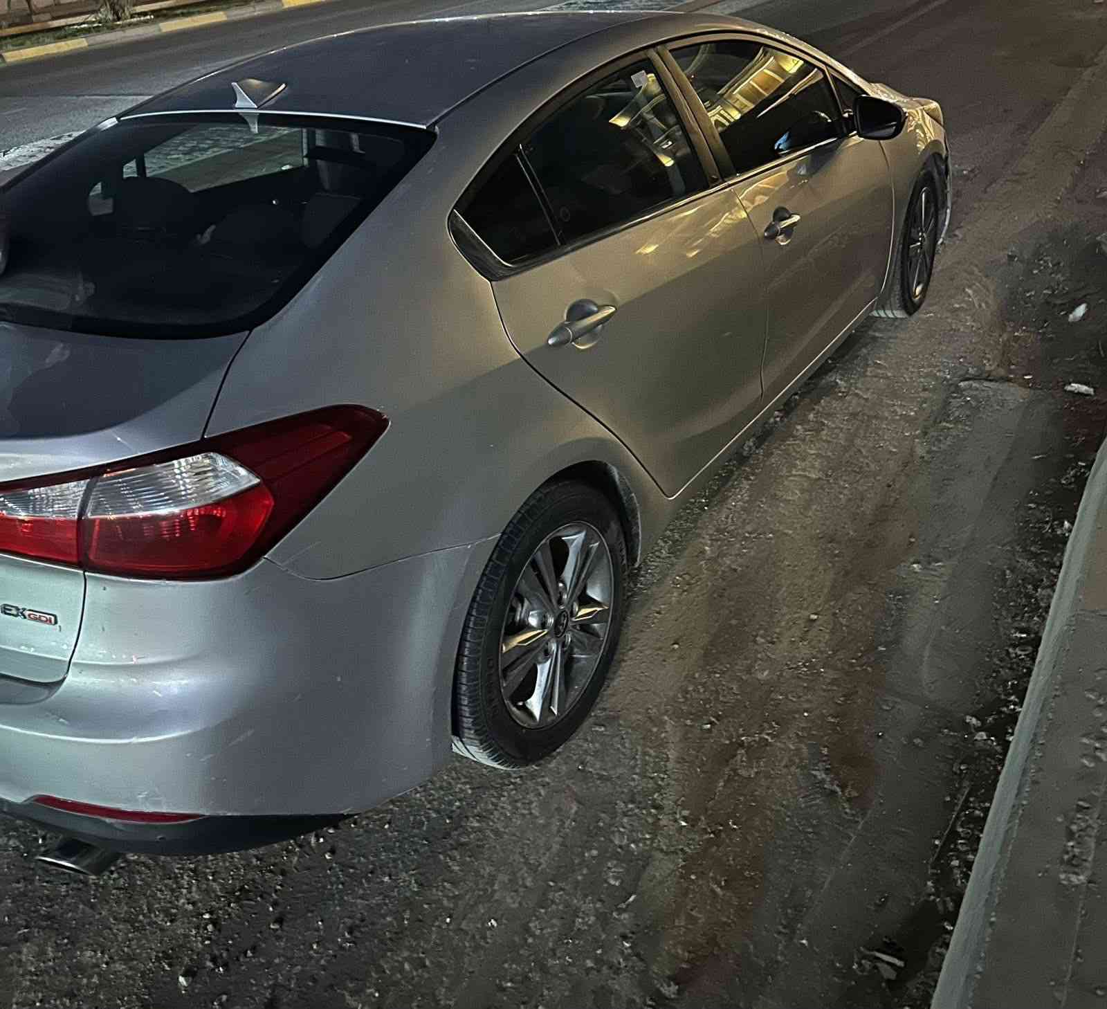 كيا فورتي (2016)🩶🔥
السعر: 108 وبيها مجال
⚙️ نص فول مواصفات

🚗 ٣ قطع صبغ فقط
✅ سيارة جاهزة وخير من الله
🪪 رقم بغداد مداور مباشر
🛞 تايرات وحدادية جديدة
🧰 ما بيها أي نقص

السعر: 108 وبيها مجال
رقم صاحب السيارة: ***********
الصفحة مكلف بالنشر
