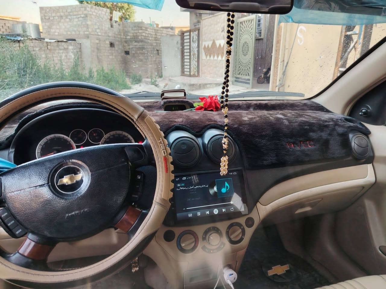 افيو ٢٠١١
سياره افيو ٢٠١١
لون ابيض
رقم أربيل جديد
تبريد شغال
السيارة نضيفة
شاشة كاميرا
كير اوتو محرك دبل شرط
رقم الهاتف
***********
