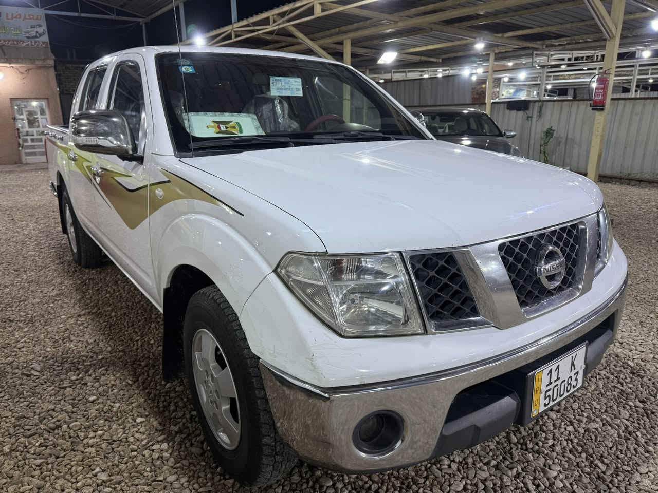 بسم الله الرحمن الرحيم : للبيع نيسان نيفارا 2014 أبيض مرقم بغداد سياره جديده وجاهزه من كل النواحي استخدامها جدآ نضيف فيها صبغ في دور الجاملغ الأمامي الايمن فقط وبارد قليل موضح بالسونار سعر البيع 135 $مكانها بابل للاستفسار *********** ، ***********
