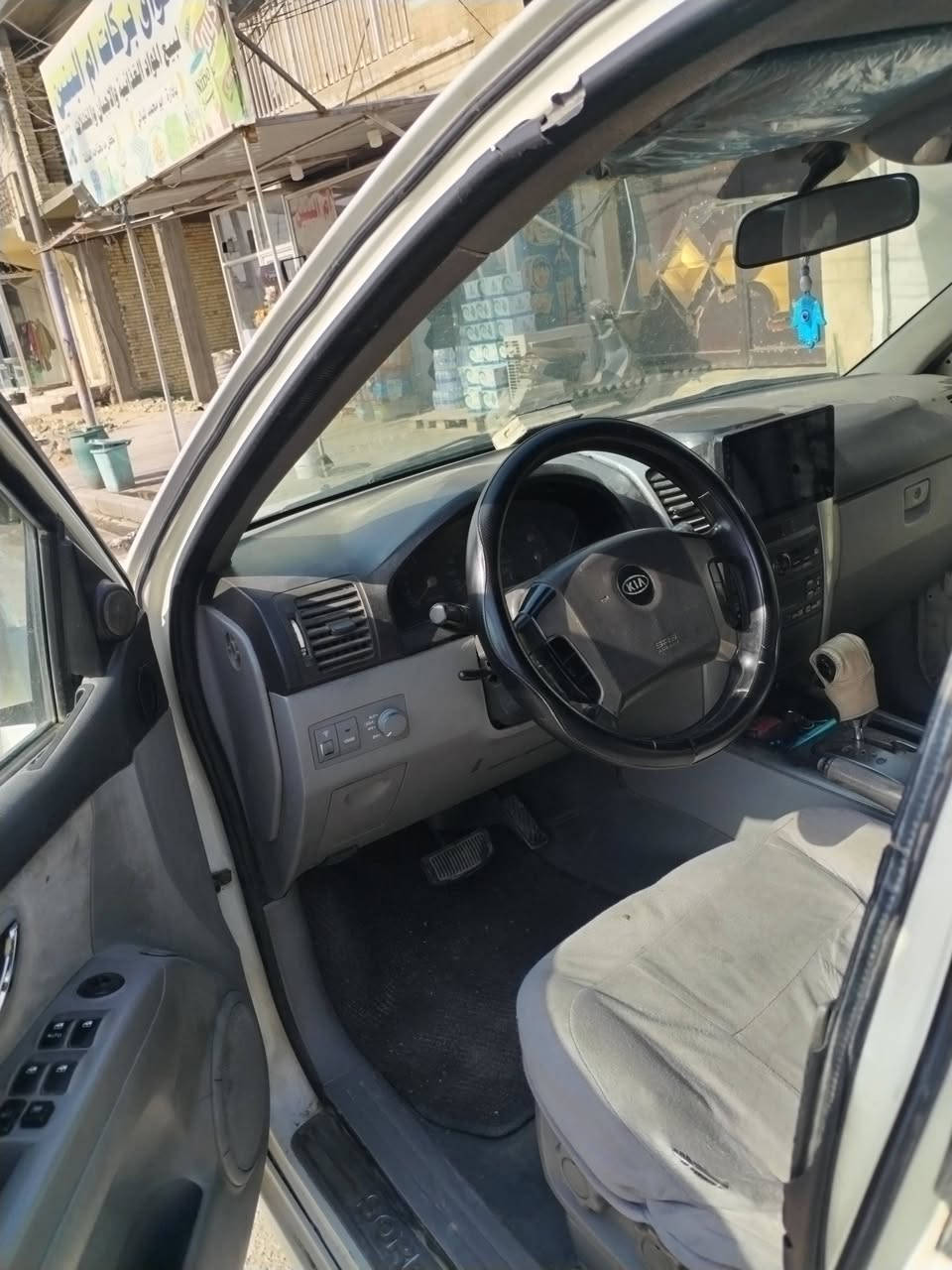 سورينتو 2005 للبيع
رقم بغداد انكليزي سنوية جديدة السيارة جاهزه صبغ قبق جنطة فقط
السعر 75 مكاني النجف الاشرف
***********
