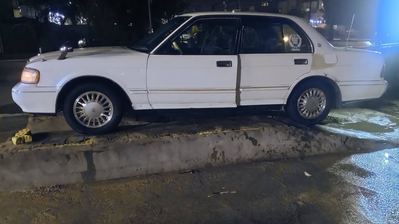 سلام عليكم للبيع  ارنب موديل 95 محور  سياره جاهزه نقصها بس تبريد مكان الدوره  السعر 60وبيها مجال  ستفسار. ‏‪***********‬‏
