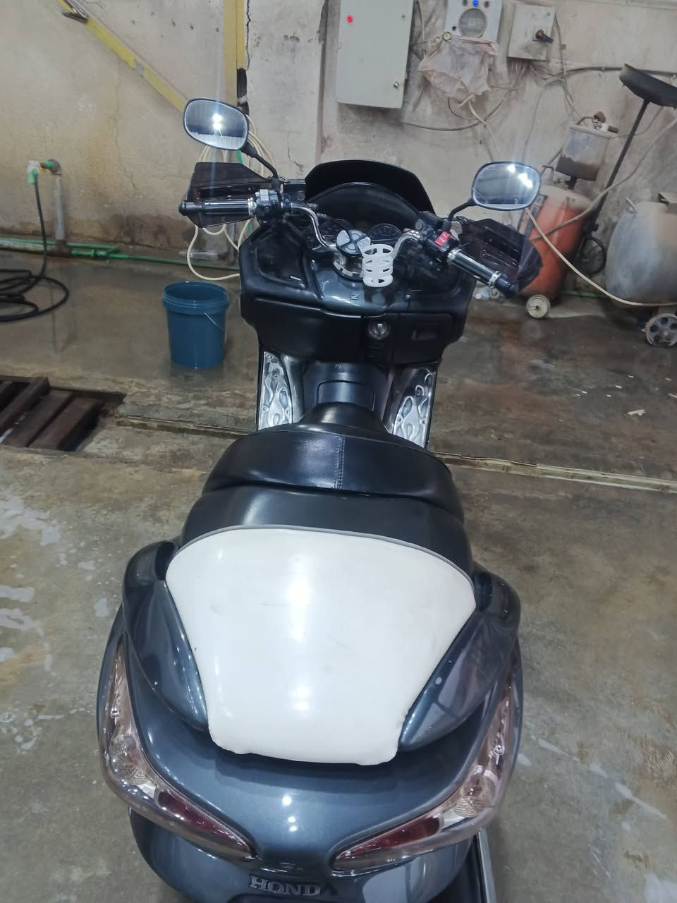 ٩/٠ الناصريه مركز
دراجه كهربائيه كامله اخر حبايه وكفوله صفر ٩ 
عميه وتكدر ترجع الكير عادي أشده الك 
المكان الناصريه 
السعر 10 اوراق 
***********
