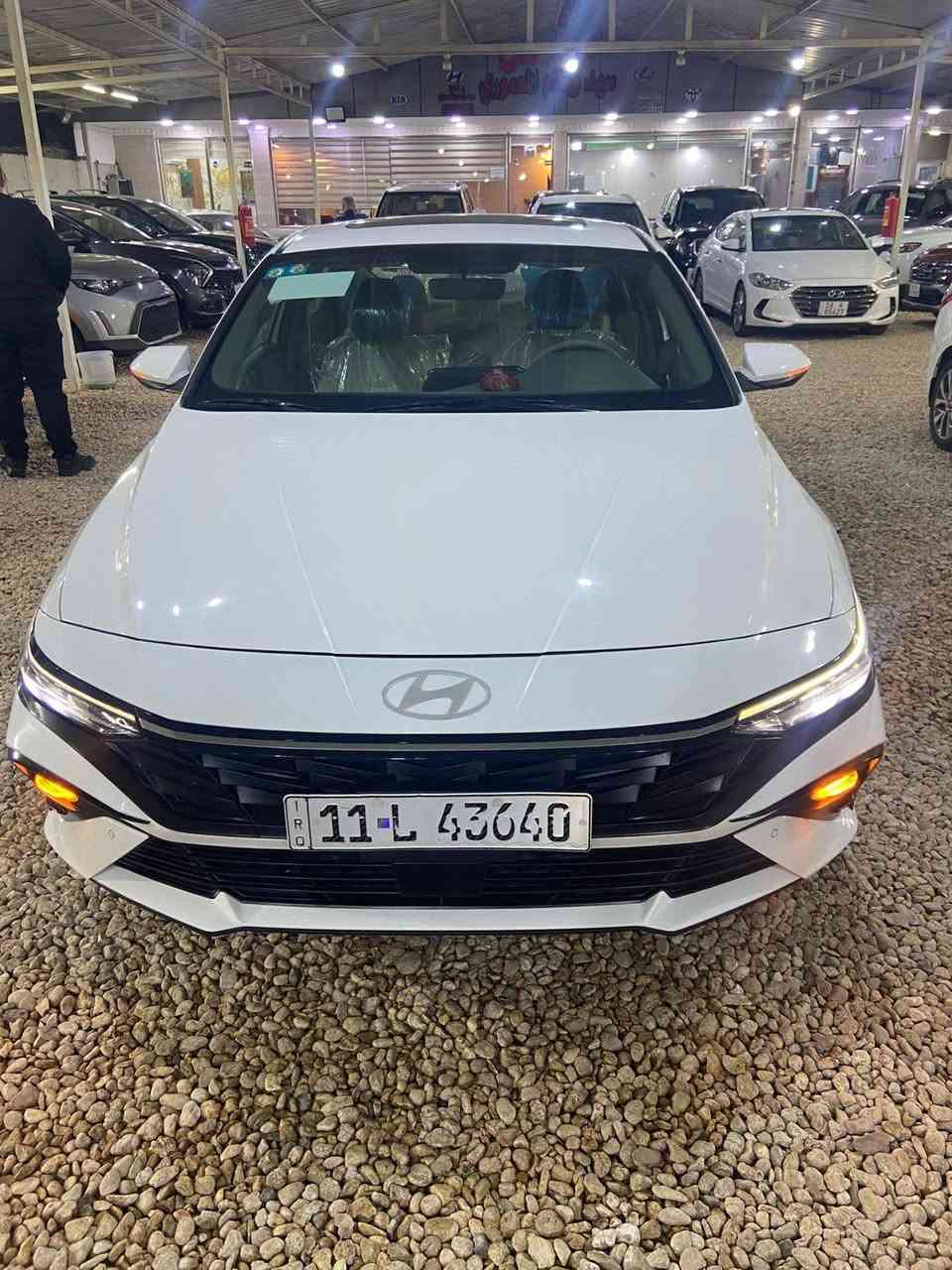 معرض سيد وسام المعموري 
طريق حله نجف   .   السعر 187
ماشيه 20
النترا.    2024    خليجي كوري.   مرقم بغداد انكليزي جديد 

       محرك 2000.    
    
المواصفات فوووول      .  
شاشه ديجتال 
بصمه   
تشغيل عن بعد              
جنطه ذكيه كهربائية            
فتحه سقف                   
محرك 2000.                              
حساس لايت 
حساس خلفي بلادي 
حساس أمامي بلادي 
تبريد قطعتين
كاميرا خلفيه بلادي 
جي بي اس
نضام تشغيل الكاميرات 
شاشه  كبيره اصلي ابل كار بلي 
نضام ترحيب مري شفط
نضام مود درايف إيكو وسبورت و عادي
تحكم ستيرن
5 ويل كب كروم حجم 17
لد امامي نهاري
 شباك نيكل
مانع انزلاق
مانع انحدار 
لايت عدسات زنون 
ايرباكات
جهاز موازنه ABS

للاستفسار الاتصال 

*********** سيد وسام المعموري
