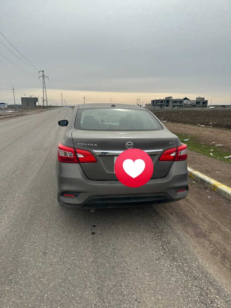 نیسان سنترا مودێل 2017بەس پارچە سبوخ بەبی لیدان و ناوگرتن هەموو شتیکی بەشەرتە گێر و مەکینەو تەقەو رەقە  sv  10 وەرەقە و نیو غرامەی لەسەرە پاش معاملە بۆت دەگرینمەوە بۆ زانینی نرخ نامە بنیرە یان پەیوەندی بکە 
***********
