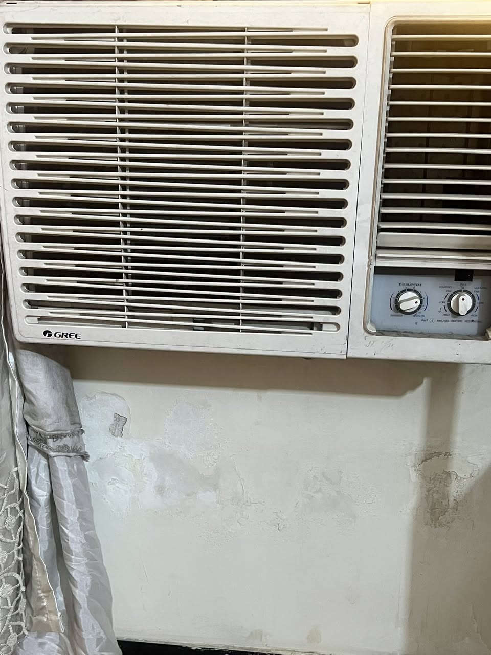 سبالت اقتصادي مداخل تصليح تشتغل على المولد عدد ٢ ومكيفات عدد٢ شغالت اي خلل مابيهم مكانة بغداد للتواصل اتصال على الرقم***********
