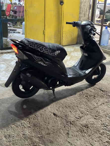 ماكس عدله مختمه للبيع دراجة كلها شغاله مابيها نقوصات سلف هندر دبلات بريك امامي خلفي ستاند صفح تعليك  قفل جنطة قفل ستيرن  كهربائيات لايت عالي ناصي اشاير سكنات كله كامل ترايك وين متحب سعرها 625 وبيها مجال بسيط مكاني بغداد الدورة شراي اتصل ***********
