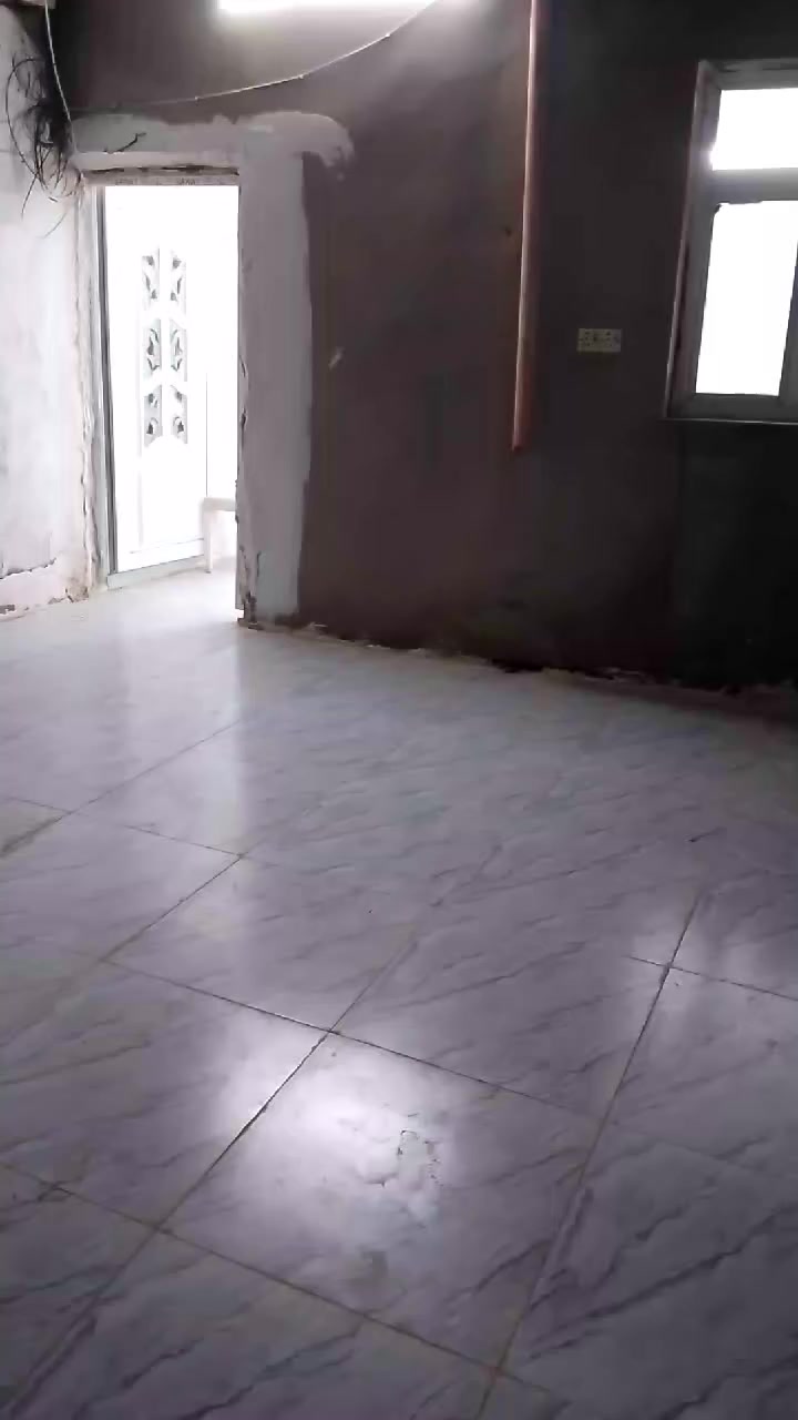 مشتمل ارضي مستقل حي الواسطي استقبال غرفة نوم وهول ومطبخ وكراج وصحيات خارجي وداخلي للاستفسار ***********
