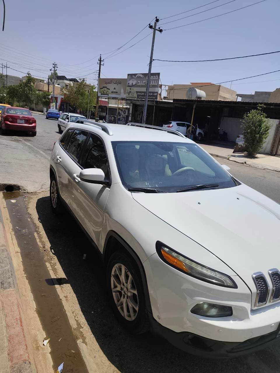 مكلف بل نشر 
جيب بزون موديل 2015 رقم اربيل سنويه ب اسم صاحبها دفتر بانزين موجود صدر جديد ضررها موضح بل صوره سعرها 92بيها مجال رقم موبايل *********** Singapore

