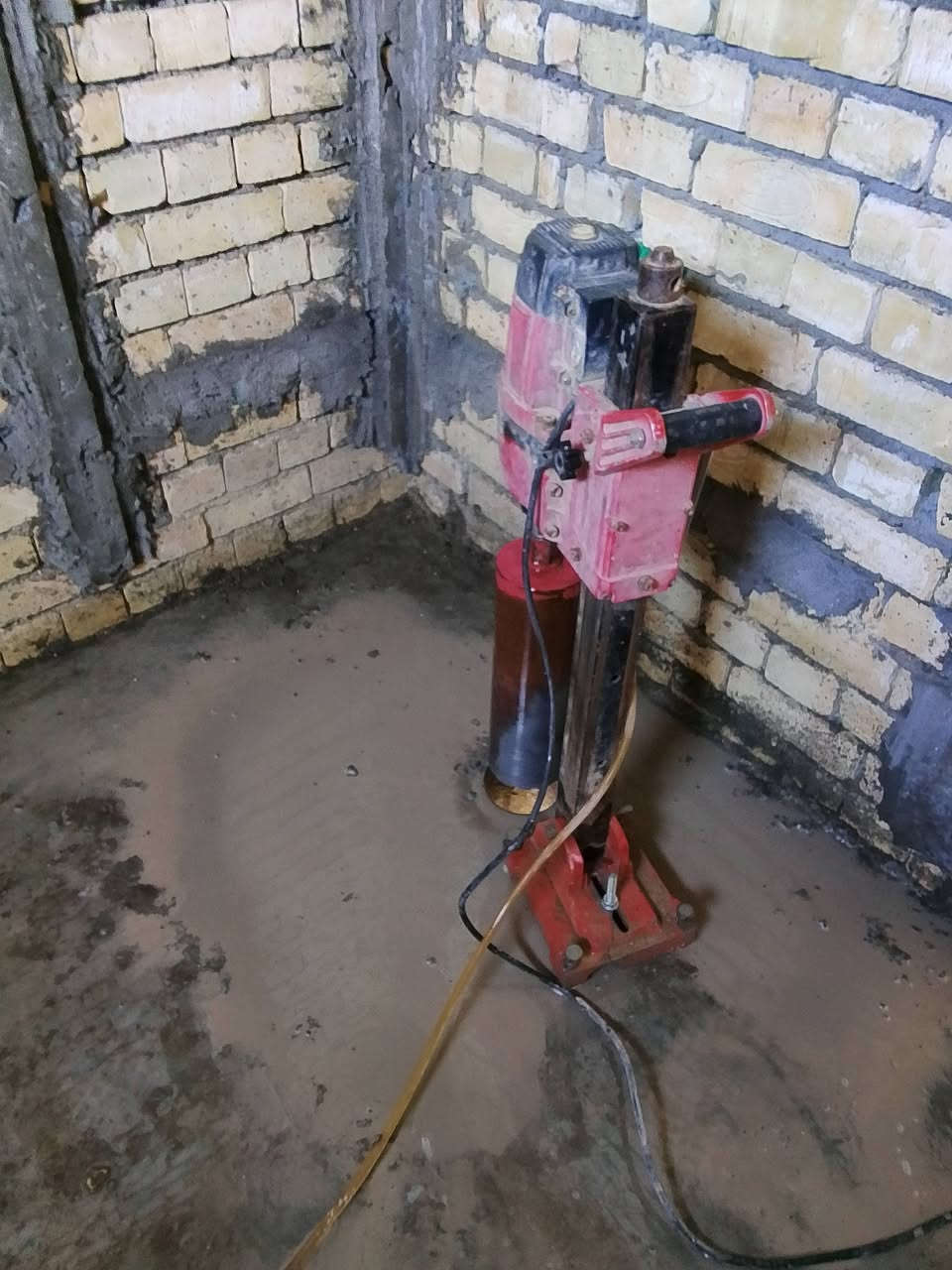 انجاز تثقيب جهاز الكور 
ل 6 مراحل حمام طابق ارضي 
الموقع ناحية جديدة الشط 
حسن أبو باقر السلطاني 
***********
