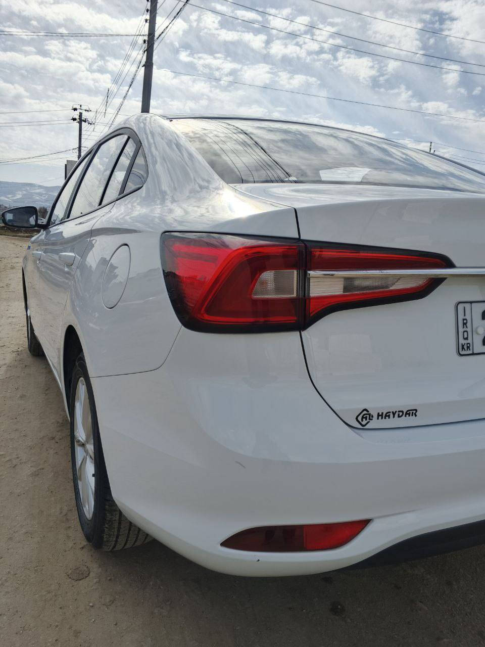 ئێمجی کۆنفۆرد ستاندارد مۆدی 2024 شکڵ گۆڕاو شاشەگەورە زۆرخاوێنەو تەنیا 20000ڕۆیشتوە زەمانی شەرکەی ماوە هەمووی مانگێک نابێ لەشەریکە ڕۆن وفلتەر هەوای مکاینی گۆڕاوە سیرفز عام کراوە بەسفری ڕامکێشاوەو هەر بەس خۆمەوە بۆ بۆ نرخ پەیوەندی بکە.
***********
