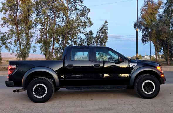 Ford F150 raptory 2013 SVT
***********
فۆردی  ڕاپتەری svt
مۆدێلی 2013 سفری شریکەی نیڤایە 
مواسفاتی فول فولە،،

سەقفی سڵاید و جامی دواوە سڵاید 
شاشە ،،کامیرای پێش و دواوە 
کوشنەکانی کامل جلد و سارد و گەرم و کاربای و خەزن و مەساجە 
سوکان و سکلیتەر کاربای و خەزنە
جامکانی ئوتۆ و ئاوینەکانی  دژە فولە و ئەخەوێ 
گێر ئۆتۆ ماتیک و عادی و سپۆرت و بارە

سیارەکە یەک دەسە،،وەسفی جوانی و پاکی ناکری برغو لە گیان و مکینە و گێری نەکراوەتەوە بۆیاخ و سارد و کاڵ بونەوەی نیە  مکینەی L 6.2 هەشت پستۆنە 450 hp
سەنەوی بەناوی خۆمەوەیە تا 2029 نوییە

سیارەکە خلیجە و کلینە هیچی نیە بەشەرتی هەموو شتێ ئەیفرۆشم سعری 275 $  مجالێ زۆر کەمم
زۆر موشتری سیارەکە نیت تلفون مەکە 

سیارەکەم بێ کەم و کوریەو زۆر تازەیە  هەیچ سیارەک هاورێی نیە  لەو مۆدێلەیا 
***********
*********** شمشمل, السليمانية
