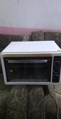 فرن شغال • نظيف • حله شارع الحسينيه