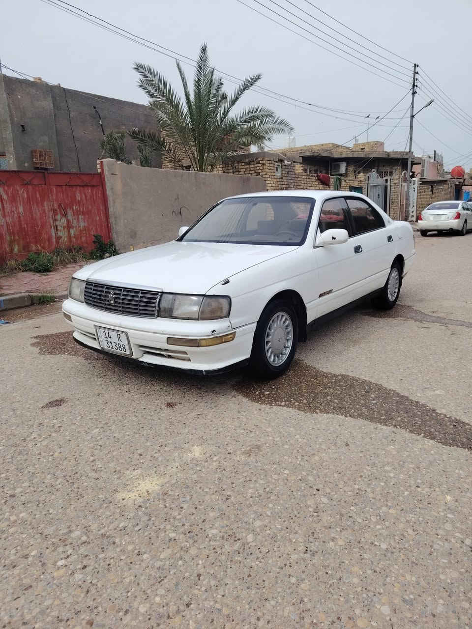 سلام عليكم سياره بطه موديل 2000رقم نكليزي مكفوله كص ونقل والصوليات مكينه فيفيتي  مصبوغه صبغ عام بدون ضربه رقم بصره سنويه جديده سعر 53رقم الهاتف ***********
