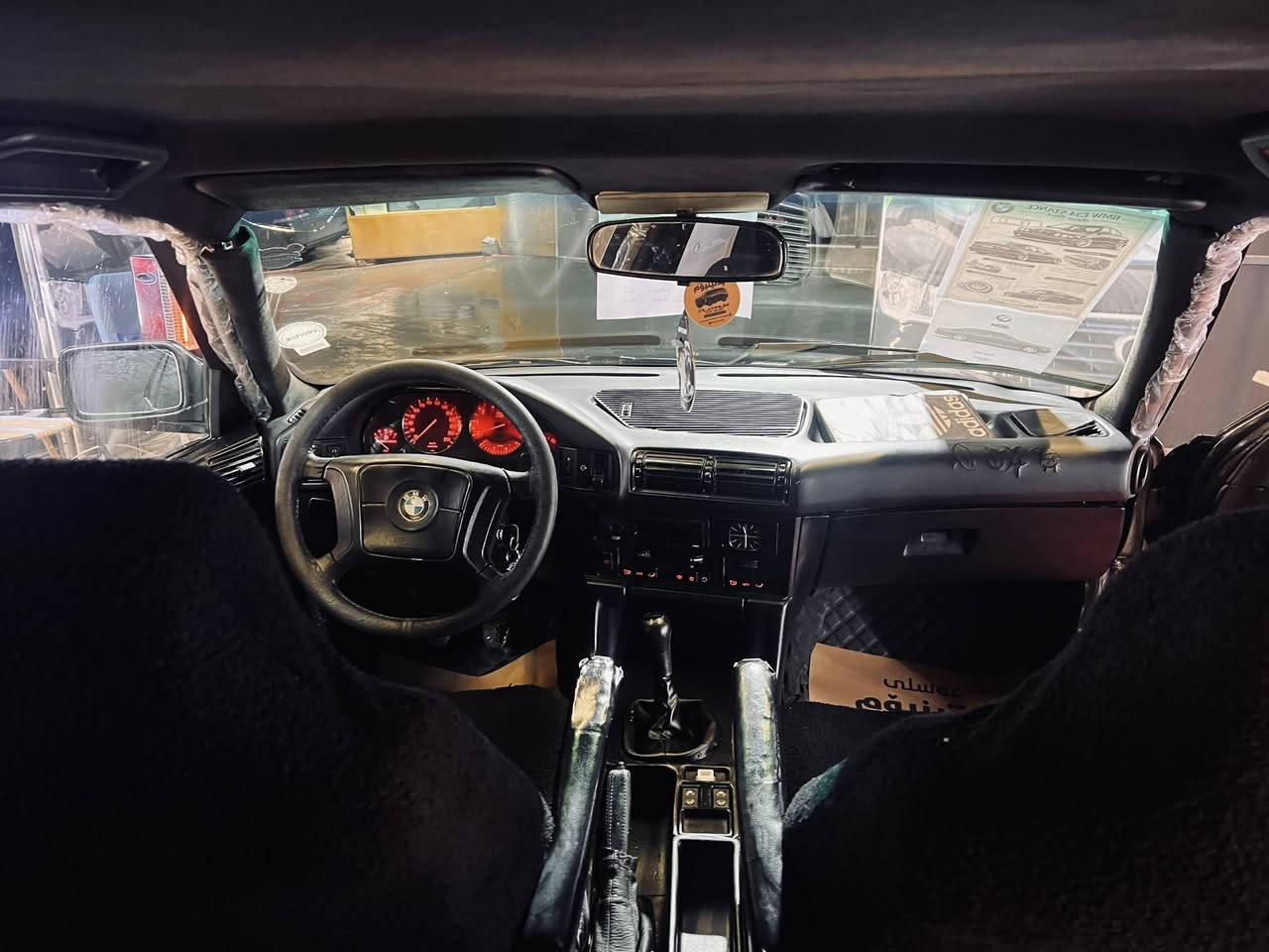 بۆ فڕۆشتن
بزوێنەری /M50B25
حەجم: 2.5 لیتر (2494cc)
ABS ✅
ڕەنگی ڕەش مۆدیل ١٩٩٣ بیلاد گێر عادی  525i🇩🇪
تەبرید سارد و گەرم لەسەر سویچ  هیچ كێشەی نیە
بێ سڵاید  دوو جام كارەبا  ناوێكی جوانی تیایە 
ویلی مشەبەك تایەكانی %65  پاكە پێش باریك 
لایت زەرب و ناو ڕەش كارەبایی هەمووی ئیش ئەكا
گێر مەكینە ئەكسل بە شەرت سەرفی نیە دوكەڵی نیە 
ڕەقەم سلێمانی  تازە سەنەوی تا ٢٠٢٨ تازەیە بەشەرتی 
تەحویل موس بڕاوە سێرڤسی گشتی كراوە دەعامی بۆ دەعامی 
قرچێكی چەمەلەغی لای سایەقی هەیە  موشتەریت لە خزمەتام
نرخی ٦٥$ مەعامەلە ناونیشان سلێمانی  
***********
