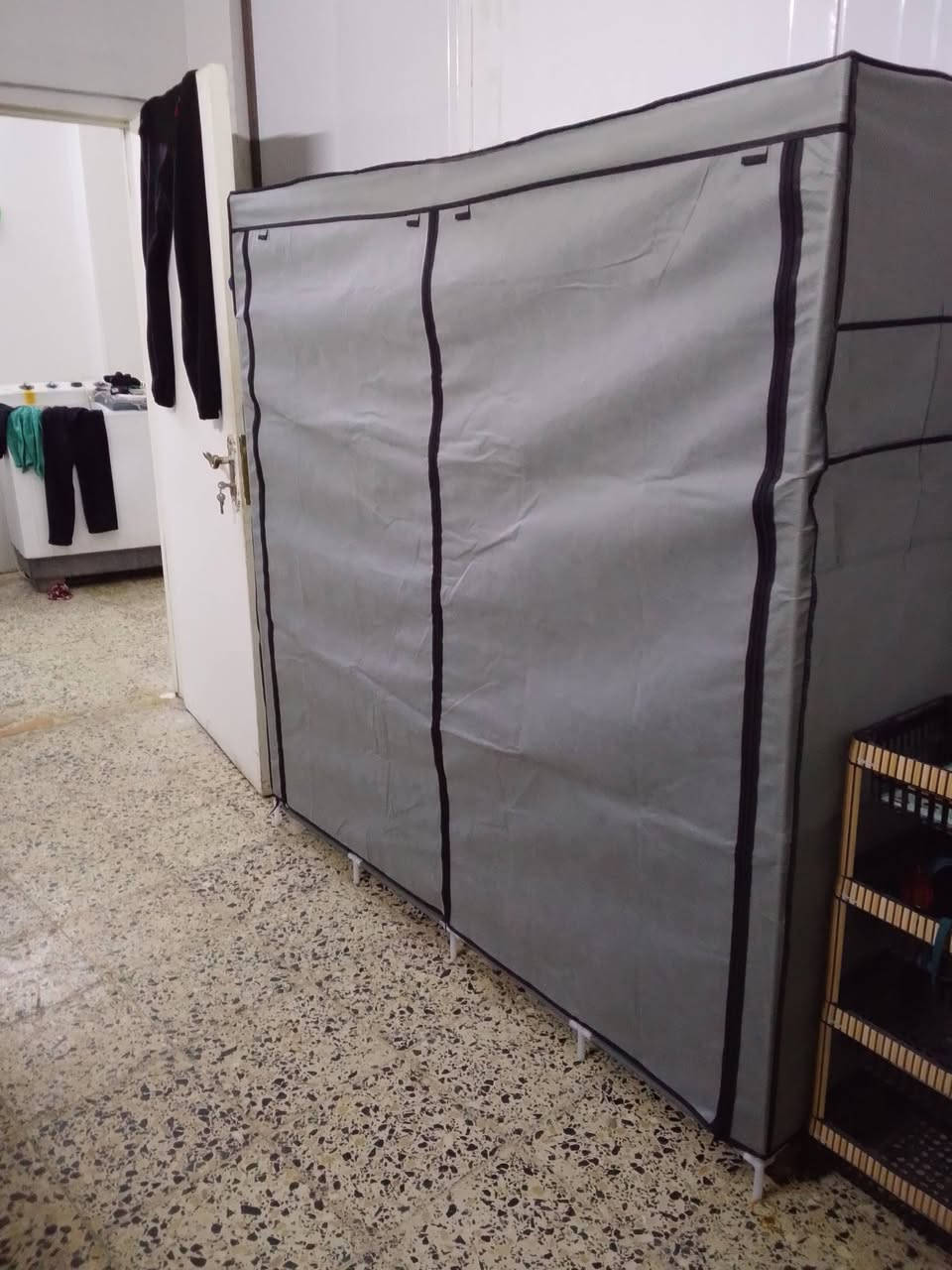 السلام عليكم عندي كنتور قماش جديد غير مستعمل سعره 25الف  العنوان كراده داخل
@


**إذا كنت صاحب هذا الإعلان وتريد حذفه لأي سبب، رجاءا أرسل رسالة إلى الدعم الفني**