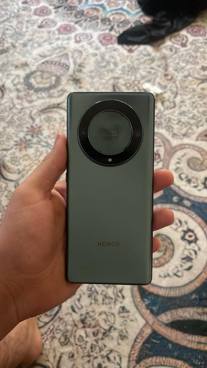 سلام عليكم هونر X9a  جهاز يهبل بي بس هاذ الخط بل شاشه ما مثر ع لمس ذاكره 256  بدون ملحقات الغيب البي الشريحه واكفه تصليحها ب ١٥ الف سعر الجهاز جوه السوك 110 بي مجال بسيط مكان حي التركمان


**إذا كنت صاحب هذا الإعلان وتريد حذفه لأي سبب، رجاءا أرسل رسالة إلى الدعم الفني**