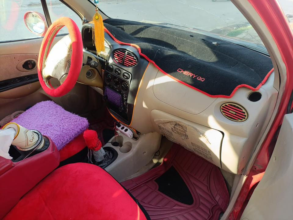 مشروع وطني رقم بغداد 
محرك جيد وتبريد ثلج 
كير اوتو + عادي 
شاشه وكاميرا خلفيه 
دوشمه جديده 
باتري جديد 
السعر 28وبيه مجال 
سيارة نظيفه مال ابنيه 
العنوان /الناصريه /مركز
الرقم ***********
