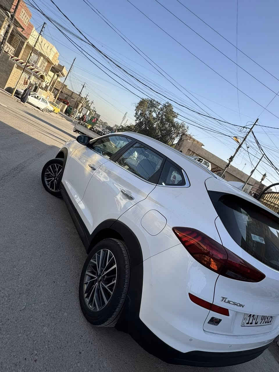 سلام عليكم ورحمة الله وبركاته
توسان (الگاصد) للبيع
موديل ..2020
مواصفات..
تحكم ستيرن
بصمة
تبريد قطعتين 
اشاير مري
خمس عدسات 
ترحيب عن بعد
تشغيل عن بعد
شاشة اصلي
عداد السرعة حقيقي 33 
كشنات كهربائي
بيهة فقط باب دبل كود بدون فتح اي برغي من الشركة 
السياره جديدة 
عنوان بغداد البلديات 
السعر (210)
رقم الهاتف ***********
