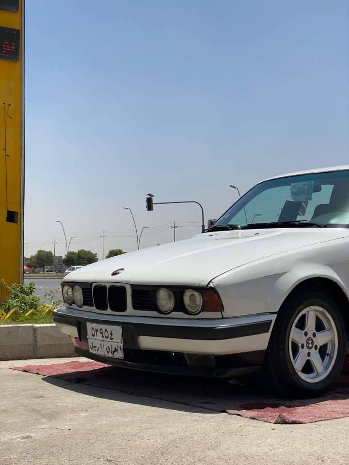 بي ام 525 للبيع مصبوغة حزام محرك كبس سلايت جام كهربائيّ رقم اربيل شرط التحويل كير عادي صدر امي وخلفي جديد تايرات جديد سيارة جاهزة 

***********
