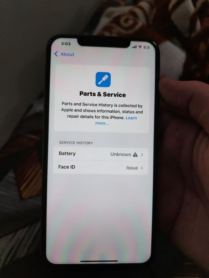 السلام عليكم حبايب
عندي اكس ماكس ابيع او اراوس ويه 12مني حصرا 
مبدل بطاريه وكلاس شاشه انتبه يعني مو الشاشه نفسها فقط مبدل الجام يعني 
كلش نضيف الجهاز ويخبل
بي مشكله بسيطه للحلال والحرام مرات من تتصل بس بالرصيد ميطلع صوت بس بالرصيد اما باقي البرامج كلش طبيعي اتصل سولف براحتك انطيك ضمان 
سعر١٤٠ الف ومثل ماكلت اريد اراوس همين ويه ١٢ مني حصرا 
مكاني بغداد الصالحية 
متوفر واتساب وماسنجر 
***********
