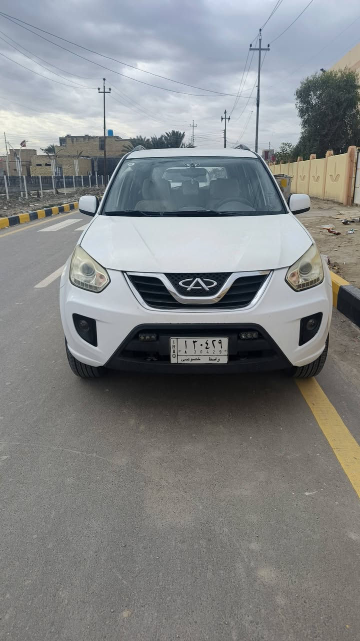 السلام عليكم شيري تيكو موديل ٢٠١٤
مكينة 2000 كير ميكانيكي
سيارة مكفولة من الضربه والتبديل
تلكيط خياسات بسيط كلش
تبريد وتدفئه فول
حداديه فول 
تخم تاير
كهربائيات كلها شغاله 
سنتر لوك الجام يصعد وي السويج
تحكم ب المري 
السيارة عنوانها ناصرية مركز مشروع وطني 
السعر 75 وبيها مجال بسيط
للتواصل ***********
