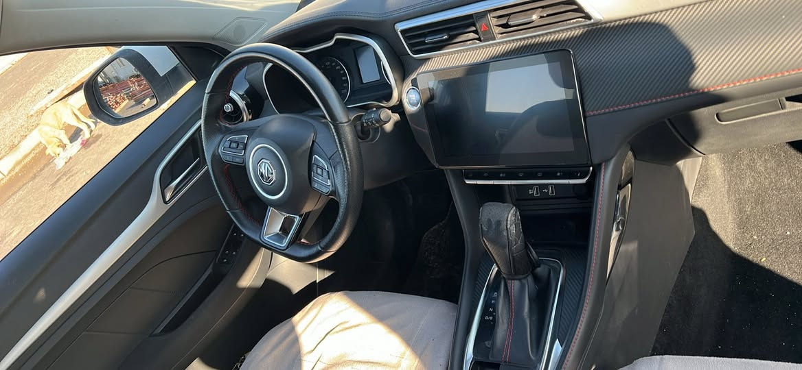 السلام عليكم 
MG.ZS(2023)
كفاله من الوكاله 3سنين 
أخت الجديد ما بيها ولا عذر 
متواجد أربيل 
ماشيه 44000
***********
