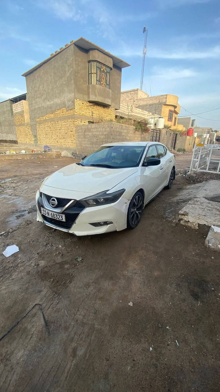 نيسان مكسيما 2017 
الفئة  S
وارد امريكي 4 قطع صبغ 
كهربائيات
الصدر والتبريد
المكينه كفاله
الكير كفالة
مثبت سرعة
كشنات كهرباء
تشغيل عن بعد
شاشة اعطال
بصمة تشغيل
بصمة ابواب
نظامين سبورت ونورمال
لد امامي وخلفي
لايت زنون بلادي
بروجكترات
تبريد + وتدفئة
محرك 3600
كاملة تبديل دهن مع الكير مع الفلاتر
هزة جديده 100%
ارقام انكليزي بصرة باسمي 
 اتصال ***********
السعر 90
