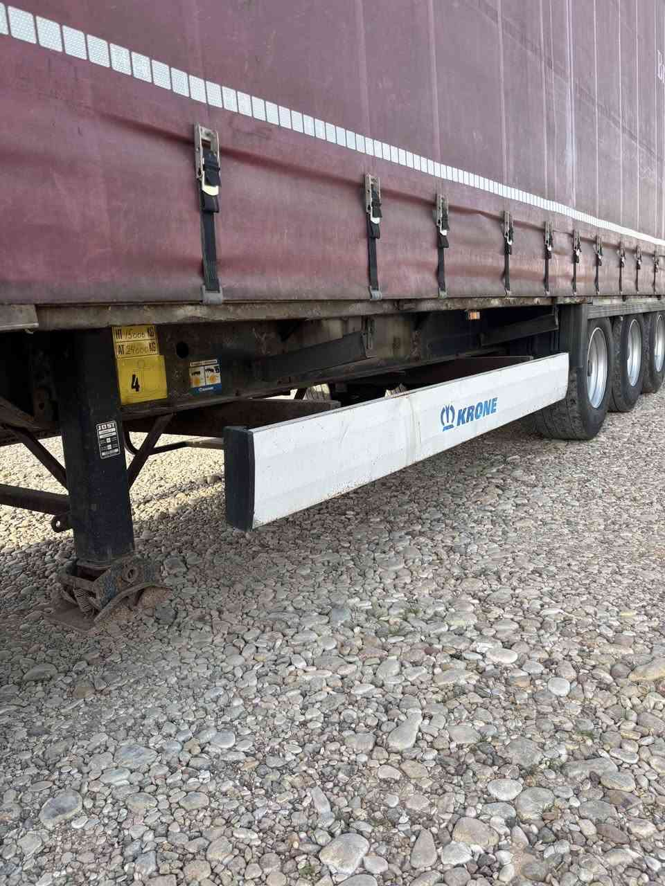 عربانه كرون  موديل ٢٠١٤ كاتي/جديد
عنوان كلار
📞📱☎️Tlf  0772 713 0942
