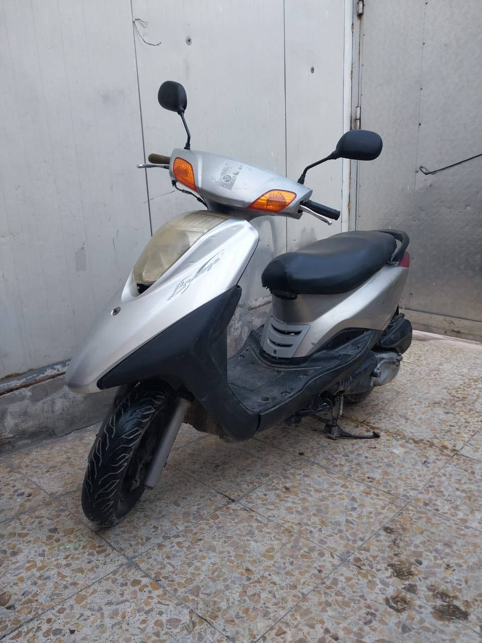 سلام عليكم للبيع بريز ياباني نكره سلف دراجه رمبه مكفوله مكينه مكفوله على أيدي شلعه معدل. أوراق كامله كفرت مختمه سعر ٥٢٥ بيه مجال مكان بغداد بلديات *********** نتصل خاص ماكو
