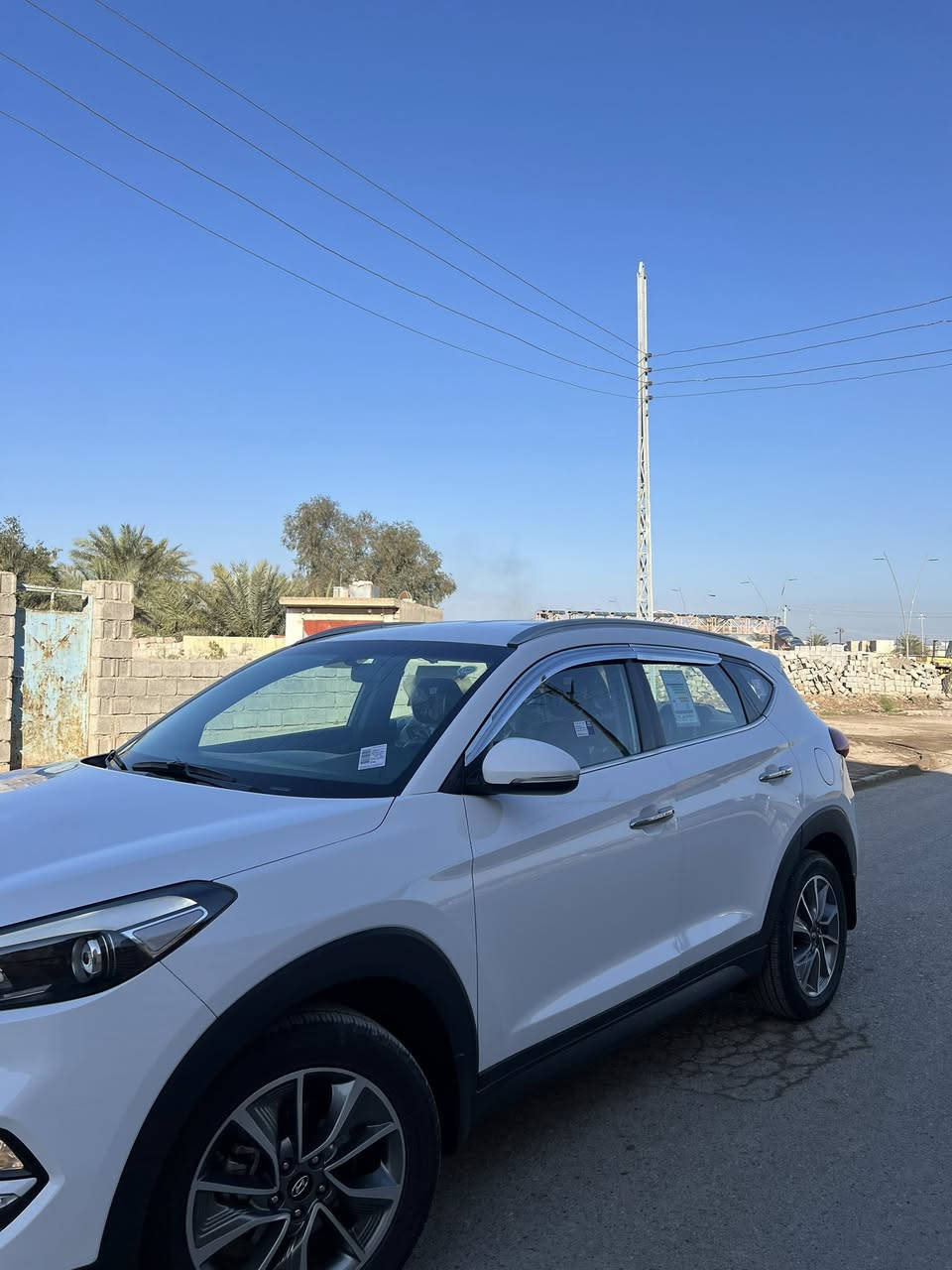 سلام وعليكم توسان 2018 رقم بغداد سياره مكفوله كفاله عامه من البارد والصبغ جديده حيل سعر 180 وبيها مجال رقم الهاتف ***********
