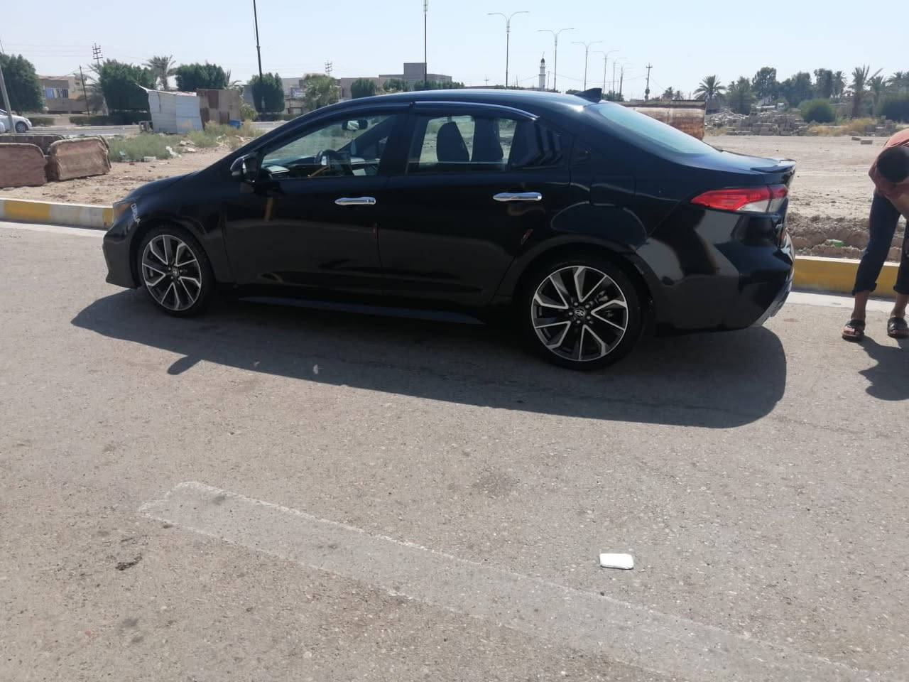 السلام عليكم

للبيع مستعجل

كورولا أمريكي موديل 20 se رقم بغداد بأسمي حادث چاملغ وبنيد بدون دواخل وقبغ الجنطة من فوك أبيع 3قطع 

 مكان السيارة الأنبار الرمادي 

للأستفسار ***********
