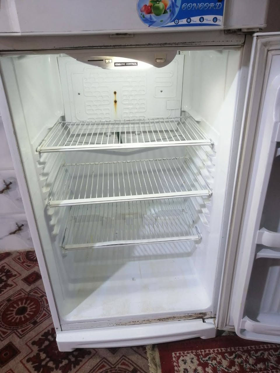 سلام عليكم 
ثلاجه للبيع جديده ومداخله تصليح نهائياً 
سعرها ٣٠٠ وبيها مجال 
العنوان الجمعيه شارع طارق الخيكاني بالقرب من حي الساهرون. 
للاستفسار خاص


**إذا كنت صاحب هذا الإعلان وتريد حذفه لأي سبب، رجاءا أرسل رسالة إلى الدعم الفني**