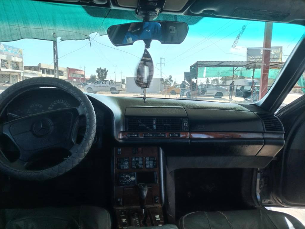 مارسیدس شەبەح 1995 چوارسەت هەزار غەرامەی تیایە بەشەرتی تەحویل  گێرو مەکینەی بەطەی سێ هەزار دیلکۆ  دەعامی بۆ دەعامی بەشەرت سبوغ عام بۆ جوانی کراوە هەمو کارەبای ئیشەکات نرخی 48 مەجالێ کەم  ژمارە مۆبایل *********** ئەم ژمارە واتسابی لەسەرە السليمانية, العراق
