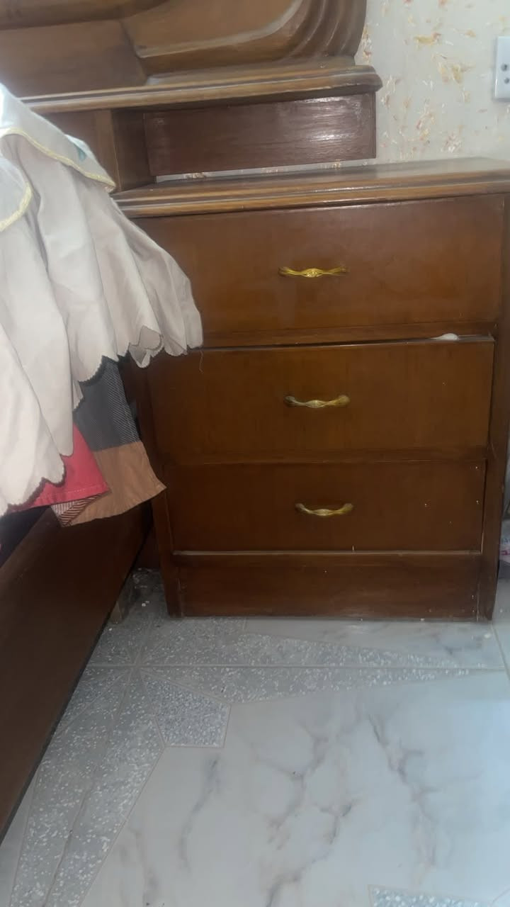 غرفة صاج ٦ ابواب ملحق
بلا ضرر نظيفة جداً وضخمة
مكاني العامرية سعرها ٥٠٠


**إذا كنت صاحب هذا الإعلان وتريد حذفه لأي سبب، رجاءا أرسل رسالة إلى الدعم الفني**