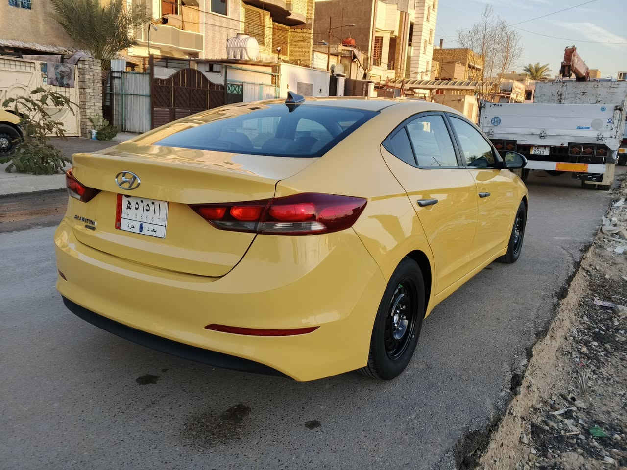 السلام عليكم ‏‪***********‬‏ 📲
للبيع هونداي النترا 2017 وارد امريكي رقم بغداد  🇮🇶 سيارة بدون ايرباك ✔️
صور الحادث والسونار بلمنشور 📸📸
فول مواصفات عدا الفتحة🦚
محرك 2000 دوش 
بصمه تشغيل وأبواب 
شاشه وكامرة تحكمات 
كشنات تدفئة  سيارة صبغه اولى مصفره ه‍يئة وغرامات تحويل ثاني يوم
 العنوان بغداد خلف مستشفى الداخل (مكلف بالنشر شراي اتصل)
