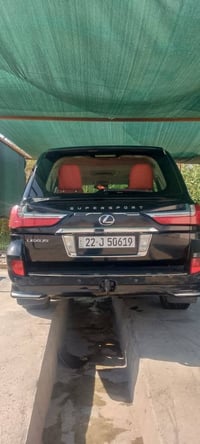 لكزس • LX 570 • لكزس 2011 • لكزس 2021 • سيارة دفع رباعي • محرك 5700 • ...