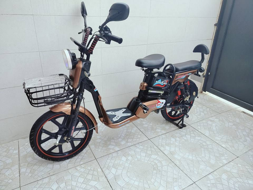 ماتۆڕ شحن حجم ۲۰ هەمو شتی بە شەرت ماڕکەی کۆریا ئێم ئاڕ مۆدیل نوێ نرخی ۲٤۰ هەزار *********** هەولێر أربيل, العراق
