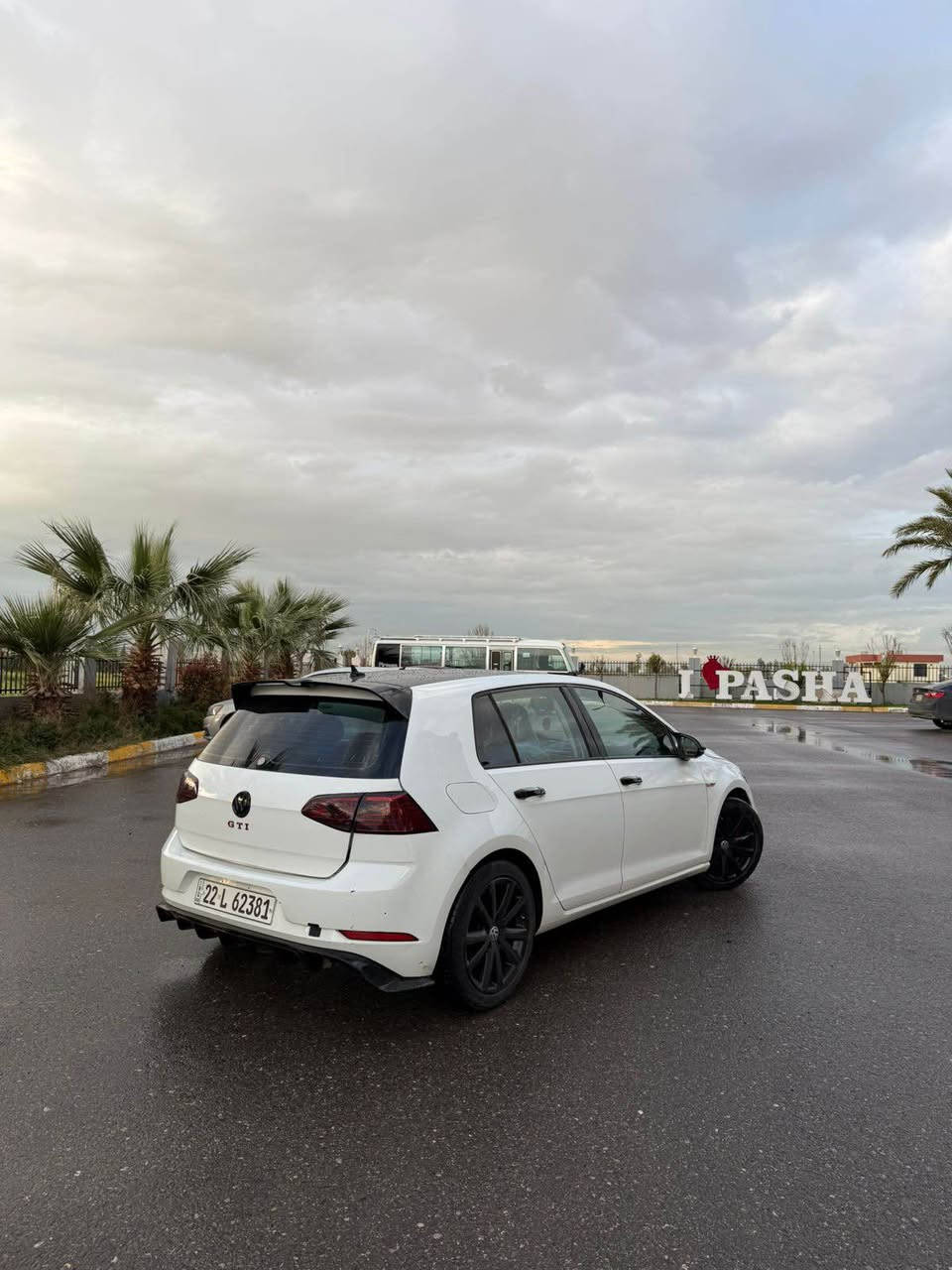 گۆلف 2020 TSI کامل کراوەتە GTI  ١٠ پارچە رەش لە سەر ساغە بێ دەحم بێ زەربە بێ ژۆڕێ بێ شوخت و قەپ و قۆپ سەقف و دوو چاملغی پشتەوە بێ بۆیاغ بێ شوخت بێ قۆپ  گێر مەکینە تەبرید تەقە و رەقە بە شەرت هەموو شتی نوێییە ١٠٠ هەزار کیلۆ مەتر ڕۆیشتوە أربيل, العراق


**إذا كنت صاحب هذا الإعلان وتريد حذفه لأي سبب، رجاءا أرسل رسالة إلى الدعم الفني**