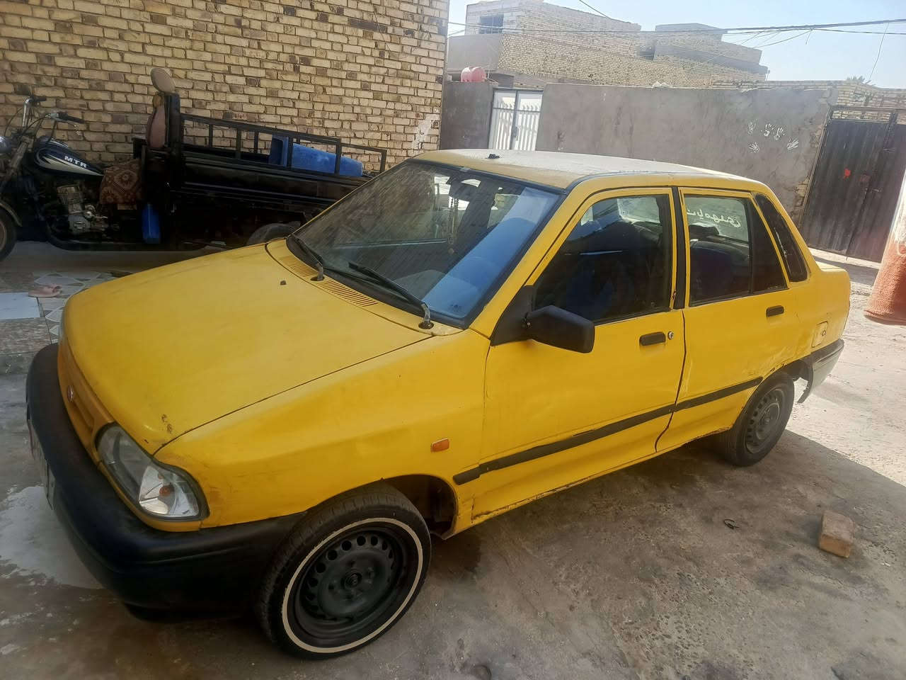 سلام عليكم شباب سياره للبيع راعي مابيه مديل2009اسعر13وبيه مجال الي يريده ايخابر ***********
