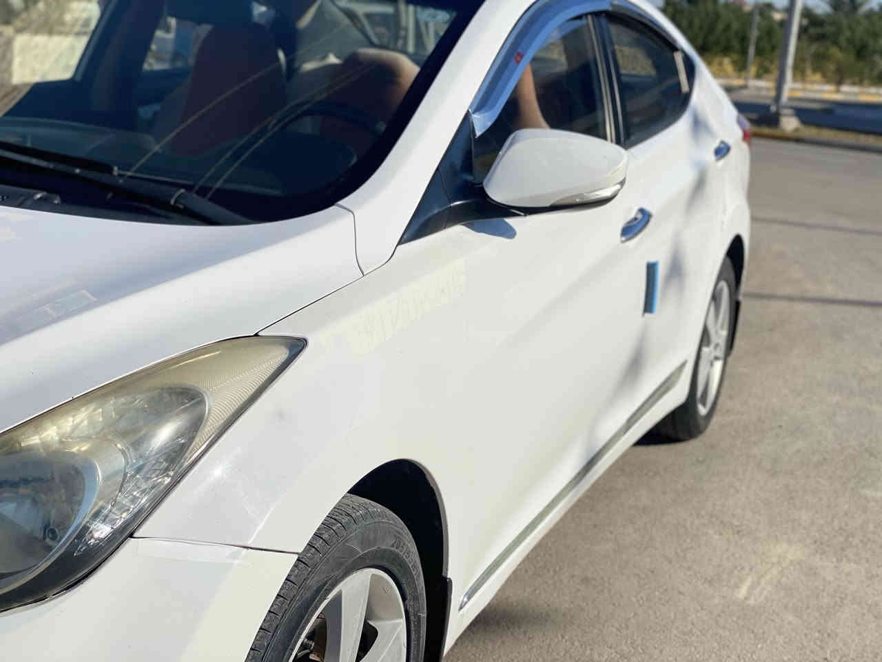 السلام عليكم

النترا موديل ٢٠١٤ خليجي

رقم أربيل دولي

 وكاله باسمي السياره السنويه اسم كردي تريد وكاله او تحويل

المواصفات

مكينه.  1600

مامفتحه

تحكم

اشاير بلمري

السياره كفاله عامه من الصبغ والتبديل 

السعر.    125.  وبيه مجال 

مكان السياره واسط النعمانيه

  هاتف. ***********
