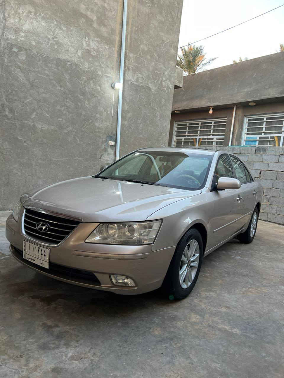 من رخصت الادمن المحترم 
سوناتا للبيع موديل 8 امريكي رقم بابل بسمي تحويل مباشر بي وقت يعجبك 
موصفات 
فتحه سقف
تحكم جهتين
مثبت سرعه
مانع انزلاق 
كشنات كهرباء
شاشه كامره 
تبريد ثلج تدفئه
حجم المحرك 2400
حداديه 100%
الضرار 
بيه صبغ ٣ قطع بدون دواخل سياره ليبل واحد حته دعاميات 
بل خير عل ياخذه معروضه 105وبيه مجال
***********
